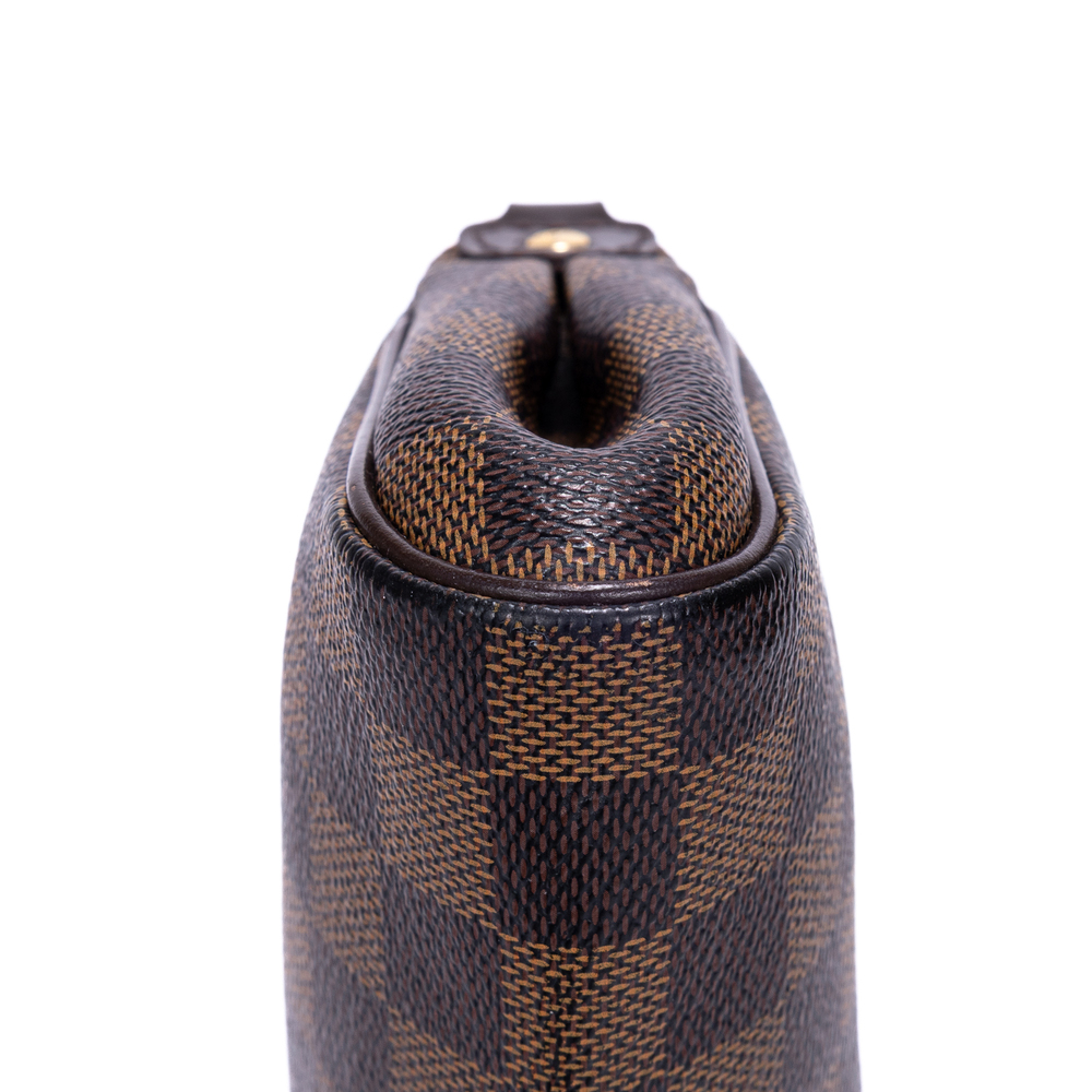 Louis Vuitton Eva Pouch - Picture 8 of 11